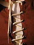 D&eacute;tail du lacet avec aiguillettes